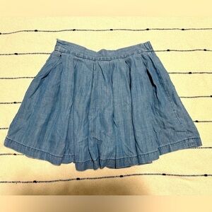 American Eagle Outfitters Women’s Denim Pleated Skirt Zipper Size XS